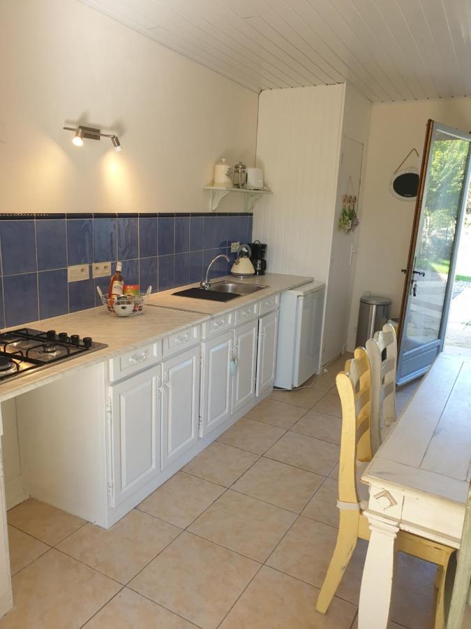 Chez Louis Gites Fumel Exterior foto